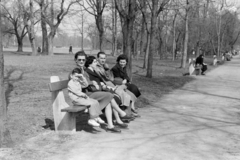 Magyarország, Margitsziget, Budapest, 1956, BL, pad, pihenés, Fortepan #218237