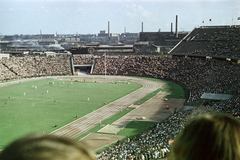 Magyarország, Népstadion, Budapest XIV., a Bp. Kinizsi - Bp. Vasas labdarúgó Esti Kupa-döntő, 1954. augusztus 20-án., 1954, BL, Budapest, látkép, stadion, nézőtér, színes, kémény, Fortepan #218357