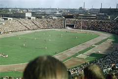 Magyarország, Népstadion, Budapest XIV., a Bp. Kinizsi - Bp. Vasas labdarúgó Esti Kupa-döntő, 1954. augusztus 20-án., 1954, BL, Budapest, stadion, futballpálya, színes, Fortepan #218358