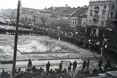 Romania,Transylvania, Cluj-Napoca, Fő tér., 1945, Dőri András, mass, banner, strike, Fortepan #218557