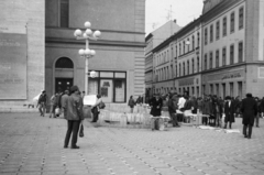 Románia,Erdély, Temesvár, Piata Victoriei, balra Művelődési Palota. Romániai forradalom., 1989, Dőri András, rendszerváltás, Fortepan #218621