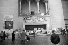 Románia,Erdély, Temesvár, Piata Victoriei, Művelődési Palota. Romániai forradalom., 1989, Dőri András, román forradalom, rendszerváltás, Fortepan #218723