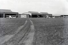 Austria, Wiener Neustadt, Wiener Strasse, a Császári és Királyi Hadsereg katonai repülőtere., 1915, Herzka Ferenc, airplane, biplane, Lohner-brand, Lohner C.I, Oeffag C.II, Fortepan #218801