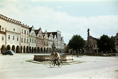 Csehország, Telč, Piactér (náměstí Zachariáše z Hradce)., 1959, Hunyady József, színes, szobor, Fortepan #218817