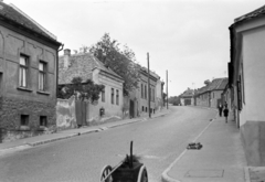 Magyarország, Pécs, Ady Endre utca, jobbra az Orsolya utca torkolata., 1963, Hunyady József, kordé, Fortepan #218863