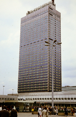 Németország, Berlin, Kelet-Berlin, Alexanderplatz, Hotel Stadt Berlin., 1970, Istitoris Valéria, színes, NDK, Kelet-Berlin, Fortepan #219032