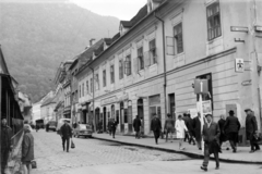 Romania,Transylvania, Brașov, Hirscher utca (Strada Apollonia Hirscher) a Fő tér (ekkor Piața 23 August, ma Tanács tér, Piața Sfatului) felől nézve., 1964, László Áron, Fortepan #219540