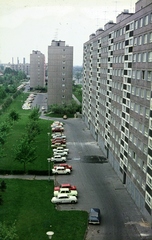 Magyarország, Budapest XI., kilátás a Tétényi út 42/b épületből az Etele (Szakasits Árpád) út melletti házak felé., 1977, Mezey András, Budapest, színes, lakótelep, panelház, madártávlat, Fortepan #219635