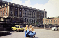 Svédország, Stockholm, Skeppsbron, szemben a Stockholmi palota (Stockholms slott) a svéd király hivatalos lakhelye., 1971, Mezey András, Fortepan #219680