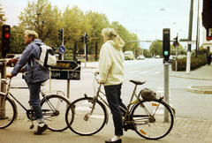 Sweden, Malmo, Drottninggatan, jobbra a Kaptensgatan sarka., 1980, Mezey András, bicycle, Fortepan #219700