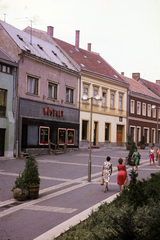 Hungary, Veszprém, Kossuth Lajos utca., 1982, Mezey András, Fortepan #219855