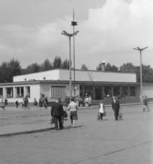 Lengyelország, Krakkó, Kraków Płaszów vasútállomás., 1966, Mihály Tamás, autóbuszállomás, Fortepan #219941