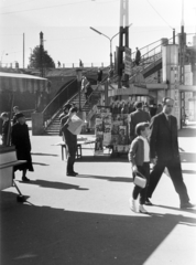 Hungary, Budapest II.,Budapest XII., Széll Kálmán tér, a Várfok utcához vezető felüljáró, 1964, Mihály Tamás, Budapest, Fortepan #219960