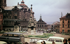 Magyarország, Pécs, Széchenyi tér, Hunyadi János szobra mögött a Városháza, középen a Szentháromság-szobor, távolabb az Irgalmasok temploma., 1969, N. Kósa Judit, Fortepan #219991