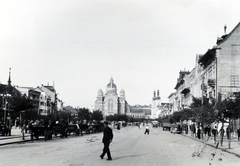 Romania,Transylvania, Târgu Mureș, Marosvásárhely Rózsák tere (Piata Trandafirilor, ekkor Széchenyi tér). Háttérben az Ortodox Székesegyház, jobbra a Keresztelő Szent János-templom., 1940, Kádár Attila, Fortepan #220439