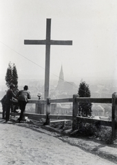 Romania,Transylvania, Cluj-Napoca, látkép a Várhegyről, háttérben a Szent Mihály-templom., 1940, Kádár Attila, cross, Fortepan #220480