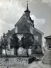 Hungary, Felsőörs, Béke utca, szemben a Batthyány téren a Bűnbánó Magdolna-templom, a római katolikus volt prépostsági templom., 1929, Laborcz György, Fortepan #221146