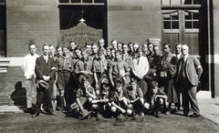 United Kingdom, a 3. Nemzetközi Cserkész Világtalálkozó (Jamboree) résztvevőinek egy csoportja kiránduláson., 1929, Hirschler András, Fortepan #221378