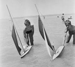 Hungary, Balatonszemes, Hajómodellező Országos Úttörő Bajnokság., 1965, MHSZ, model ship, Fortepan #22150