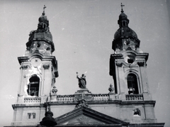 Magyarország, Budapest VIII., Horváth Mihály tér, Szent József-templom., 1956, Matthaeidesz Konrád, épületkár, Budapest, templomtorony, forradalom, Fortepan #221665