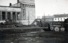 1942, Garamvölgyi Lajos, harckocsi, járműroncs, BT-7, T-26 tank, Fortepan #221826