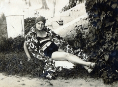 Serbia, Subotica, 1930, Milkó, bathing suit, bathrobe, Fortepan #222502