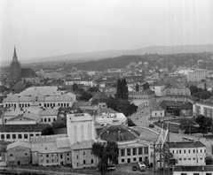 Románia,Erdély, Kolozsvár, látkép a Fellegvárból, előtérben az Állami Magyar Színház épülete, balra a Szent Mihály-templom., 1961, Pálfi Balázs, szecesszió, látkép, opera, madártávlat, Art Nouveau, Márkus Géza-terv, Spiegel Frigyes-terv, Fortepan #22294