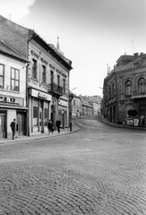 Magyarország, Veszprém, Brusznyai Árpád utca (Bajcsy-Zsilinszky út) a Szabadság térről nézve., 1963, Almássy László, Fortepan #223109