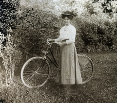 1916, Közösségi Szociális Szövetkezet, lady, bicycle, Fortepan #223502