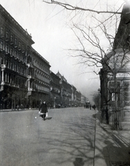 Magyarország, Budapest VI., Andrássy út, balra a 2-es és 4-es számú ház., 1915, Közösségi Szociális Szövetkezet, WC, lejáró, Budapest, utcakép, Fortepan #223572