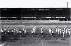 Magyarország, Budapest XI., Kőrösy József (Mező) utca, BEAC sportpálya, háttérben a tribün., 1930, Fortepan/Album066, sportpálya, Lágymányos, Budapest, Fortepan #223632