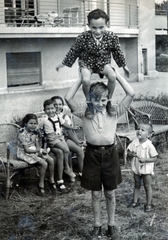 1945, Kádár Anna, feat, kids, outdoor chair, Fortepan #223891