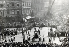 Magyarország, Budapest VI., Andrássy út, Szent Imre év, augusztus 20-i ünnepi körmenet az Otogonnál., 1930, Kieselbach Tamás, Budapest, Fortepan #224130