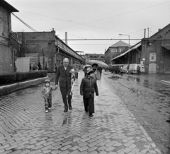 Magyarország, Budapest XXI., Csepel Vas- és Fémművek, Központi út. MHSZ Gyermeknap a Nemzetközi Gyermekév tiszteletére., 1979, MHSZ, UAZ-márka, Budapest, Fortepan #22431