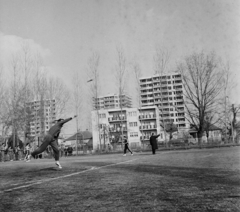 Magyarország, Nyíregyháza, a városi stadion edzőpályája a Stadion út felé nézve., 1970, MHSZ, sport, sportpálya, Fortepan #22447