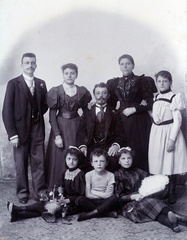 1900, Kovács Györgyi, tableau, family, studio, Fortepan #224565