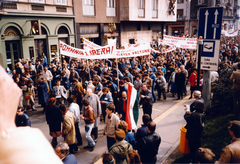 Magyarország, Budapest V., Apáczai Csere János utca, március 15-i ünnepség és politikai demonstráció résztvevői., 1989, Hegedűs Tibor dr, Budapest, felvonulás, Fortepan #224728