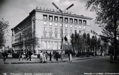 Bulgaria, Plovdiv, Hotel Trimontium a Központi tér (plosad „Centralen“) felől., 1961, Dr. Iván Zoltán, neon sign, Fortepan #224844