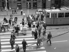 Magyarország, Budapest VI., Teréz (Lenin) körút az Oktogonnál (November 7. tér)., 1983, Magyar Rendőr, utcakép, Barkas-márka, villamos, Budapest, tömegközlekedés, viszonylatszám, Fortepan #22515