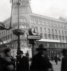 Magyarország, Budapest VIII., Nagykörút - Rákóczi út kereszteződése, szemben a József körút sarokán álló épület látható., 1937, Vincent Till Baumgartner, Budapest, reklám, Fortepan #225320