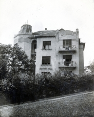 Magyarország, Budapest II., Veronika utca 4., Fenyves-villa., 1927, Vincent Till Baumgartner, Budapest, erkély, villa, Fortepan #225472