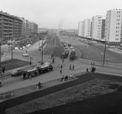 Hungary, Budapest XI., Irinyi József utca a Budafoki út felől a Petőfi híd felé nézve., 1965, Magyar Rendőr, commercial vehicle, trailer, pulpit for police officers, Budapest, Fortepan #22582