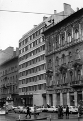 Magyarország, Budapest VII., Rákóczi út, szemben az Akácfa utca 3. szám alatti EMKE Szálloda., 1972, Középületépítő Vállalat - Kreszán Albert - Koczka András - Kemecsei József, Budapest, Fortepan #226720