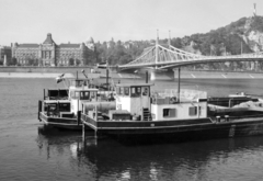 Magyarország, Budapest IX.,Budapest XI., látkép a pesti alsó rakpart felől a Gellért Szálló és a Szabadság híd felé., 1976, Középületépítő Vállalat - Kreszán Albert - Koczka András - Kemecsei József, Budapest, Fortepan #226847