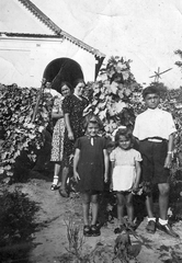 1944, Tóth Luca Réka, tableau, grape, teenager, girl, boy, Fortepan #22691