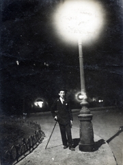 1932, Vízkelety László, light, walk, man, night, walking cane, Fortepan #227624