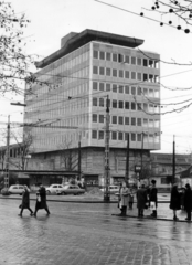 Magyarország, Budapest XIV., Thököly út 97-101., a Pest Megyei Bíróság épülete., 1973, Középületépítő Vállalat - Kreszán Albert - Koczka András - Kemecsei József, Budapest, Fortepan #228097