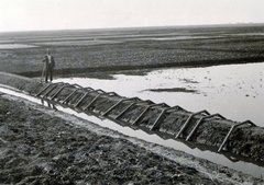 Hungary, Hortobágy, Kónya puszta (a Semsey család balmazújvárosi birtokainak része, ma Hortobágy község településrésze)., 1938, Flanek-Falvay-Kováts, canal, Fortepan #228481