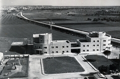 Olaszország, Grottaglie, a Délolasz Repülő Tanfolyam magyar vadászpilóta növendékeinek szálláshelye, laktanya a repülőtér területén, 1939, Szűcs Zsigmond örökösei, Fortepan #228620