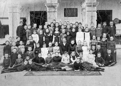 1920, Fortepan, school, yard, class photo, teacher, Fortepan #22865